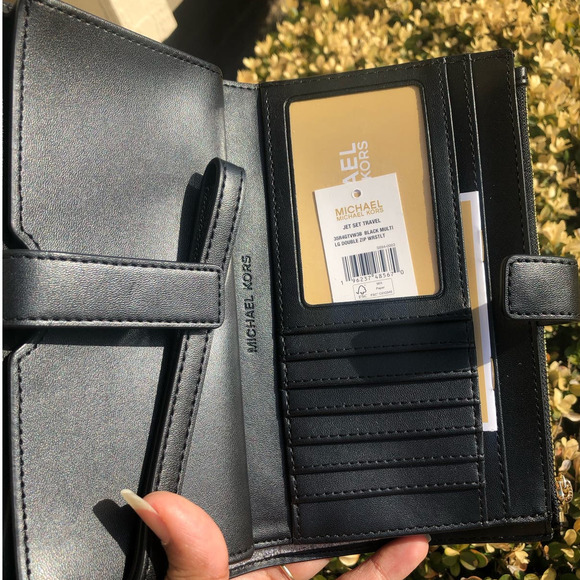 New Michael Kors Double Zip Wristlet Phone Wallet - Picture 7 of 8